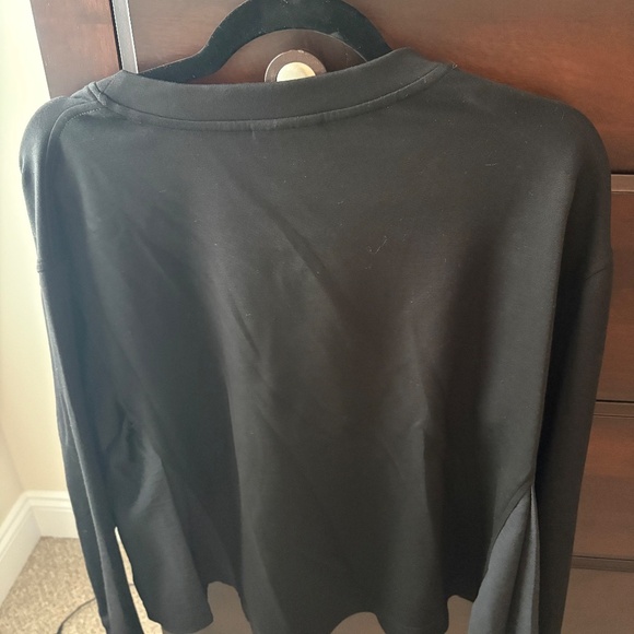 The Greii Size S Black Sweatshirt - Picture 3 of 3